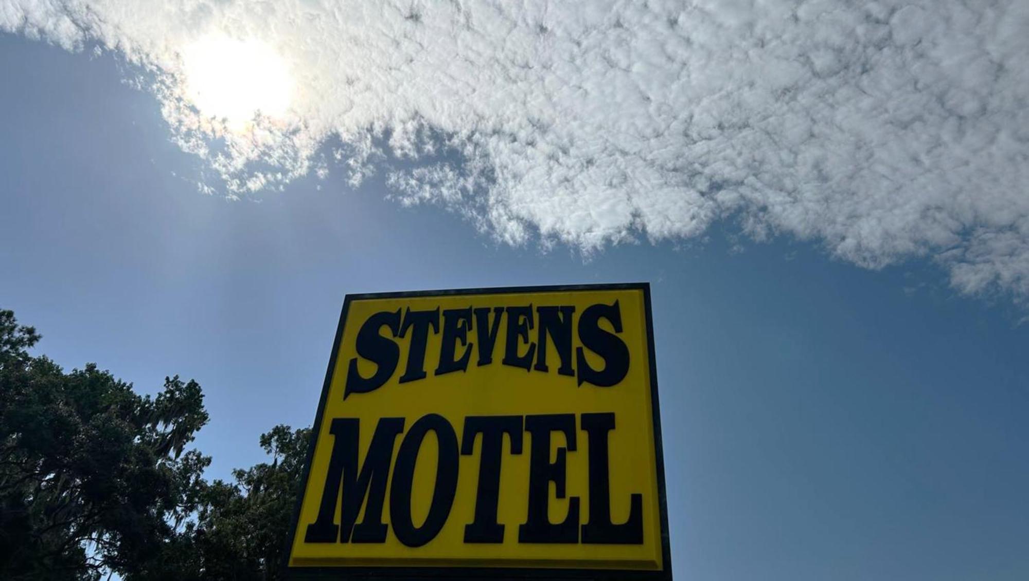 Steven Motel أوكالا المظهر الخارجي الصورة